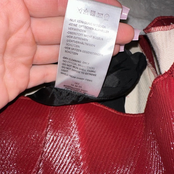 Red Skirt - Picture 5 of 5